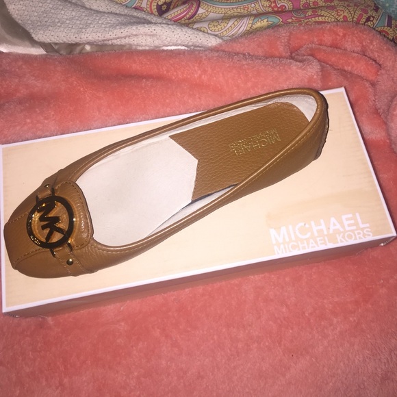 Michael Kors Flats