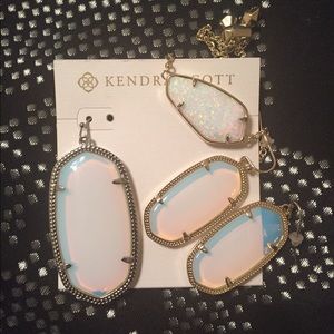 Sharing Kendra!