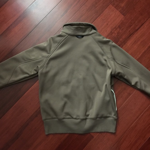 Brown Columbia sweatshirt size XL but fits like L - Picture 4 of 4