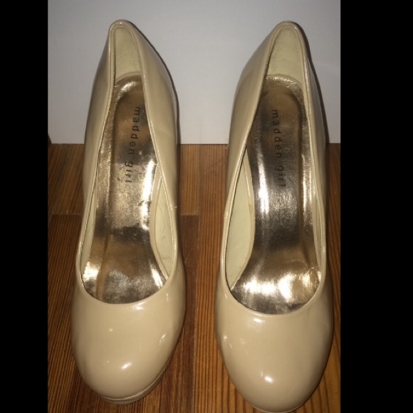 Steve Madden- Madden Girl