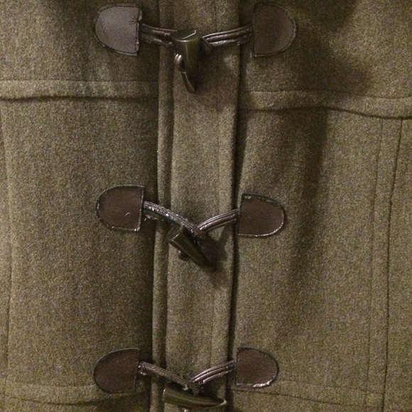 Beautiful jacket - Picture 2 of 3