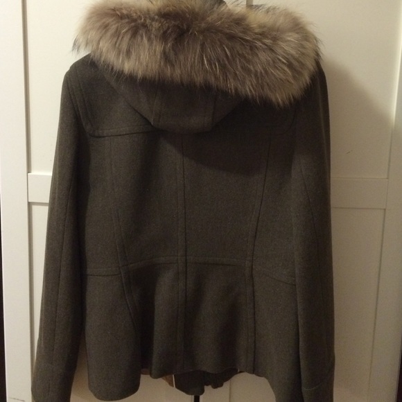 Beautiful jacket - Picture 3 of 3