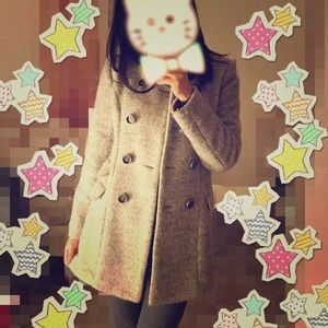 Gray pretty wool coat