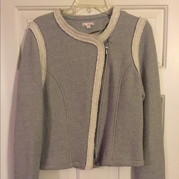 Gray and beige sweater jacket
