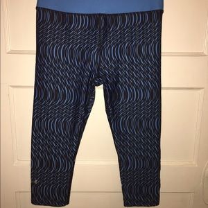 UA HeatGear Armour Stripe Capri