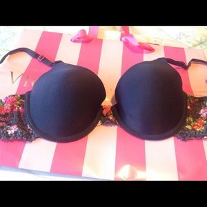 💖Cute Maidenform underwire bra NWOT size 36B 💖