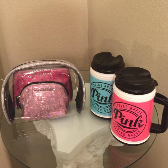 Two chug mugs and makeup bags