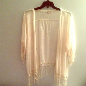 🛍RESERVED FOR KAT🛍New Boho Style Fringe Kimono