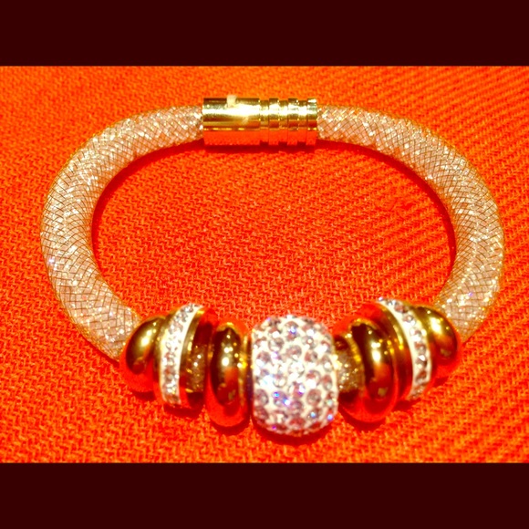 Stainless steel bracelet