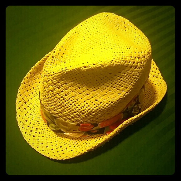 Straw hat