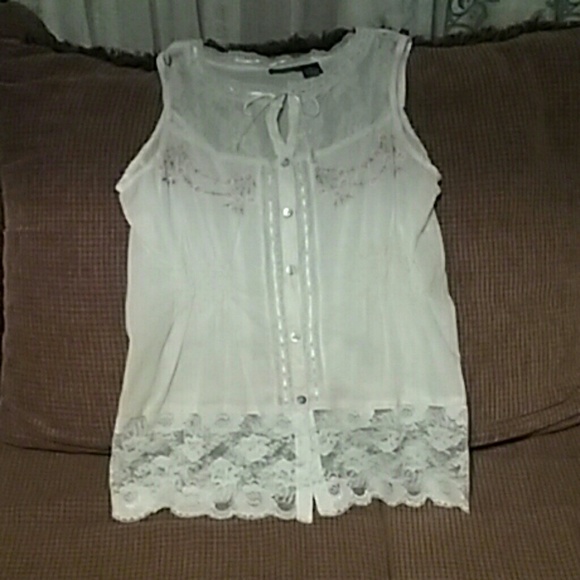 XXXXXXFOR @puglseyXXXXXBEAUTIFUL LACE TOP