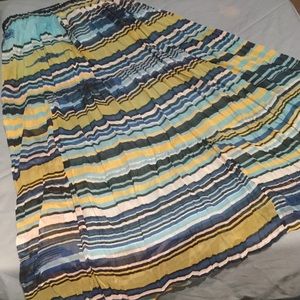 Skirt multi-color pleated