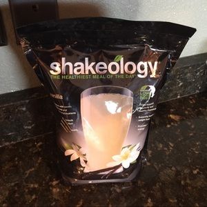 🐇Vanilla Shakeology🐇
