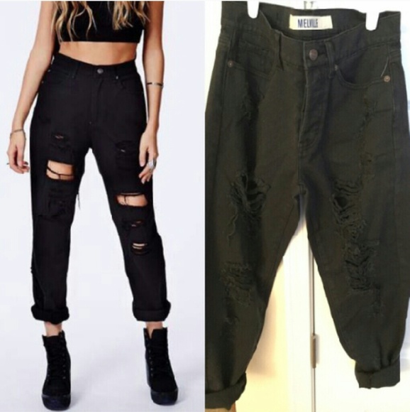BLACK BRANDY MELVILLE BOYFRIEND JEANS