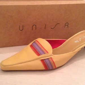 Unisa leather heels.