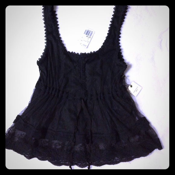 F21 Feminine Lace Top