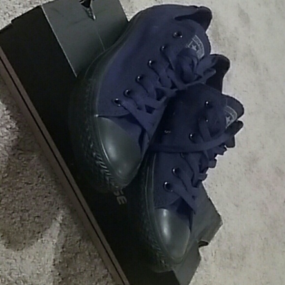 Black Converse