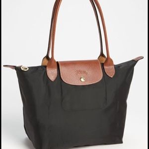 *LIKE NEW* Small Longchamp Le Pliage bag. Black.