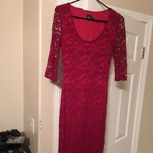Oxblood Lace Midi Dress!