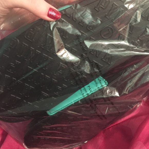 SOLD ON MERCARI - Picture 3 of 3