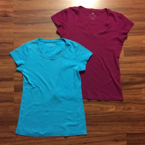 ⛔️ SOLD! ⛔️ Banana Republic Women's Tees - Bundle