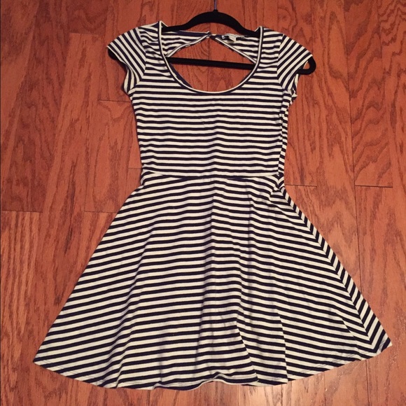 AE Dress XS