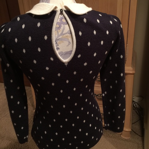 Polka dot Peter Pan collar sweater, size small - Picture 3 of 3