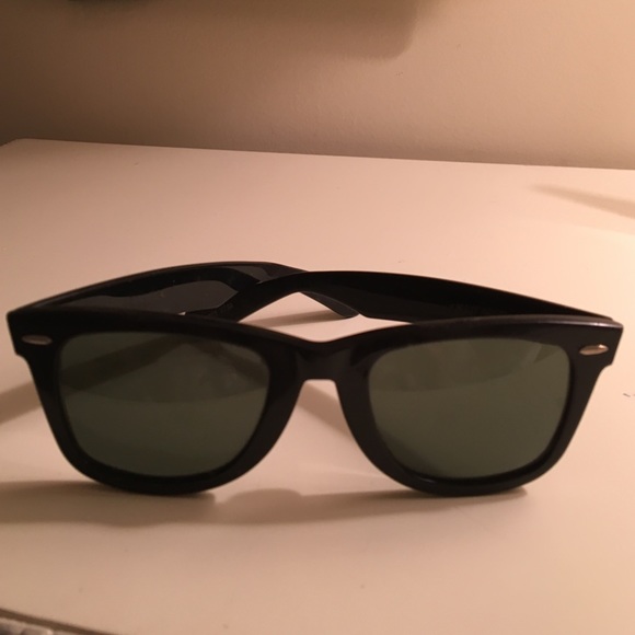 Wayfarer Ray Ban Sunglasses