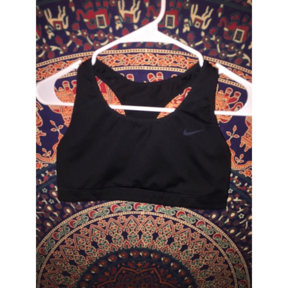 Nike dri-fit sports bra