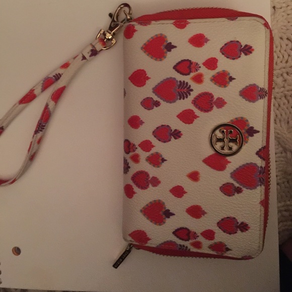 Tory burch wallet printed heart wristlet - Picture 1 of 4