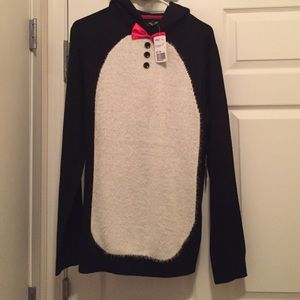 Men's forever 21 penguin sweater