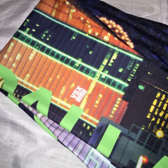 NWT VS Knockout Dallas Tights/Leggings - Picture 4 of 4