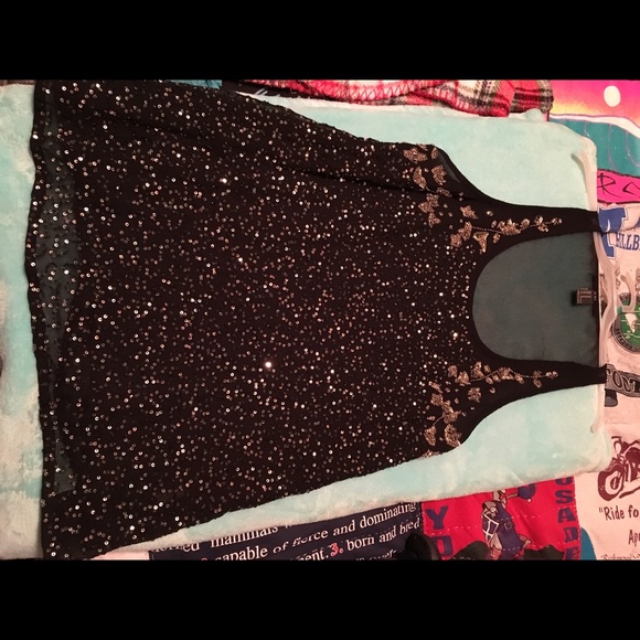Tops - Black tank dressy top