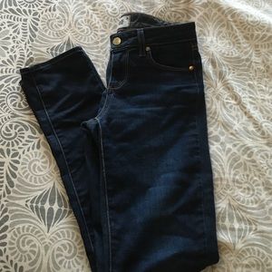 🎉24HR SALE🎉 Paige Skyline Skinny Jean