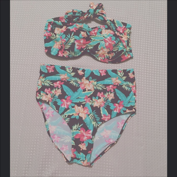 NWOT high waist bikini💕👙