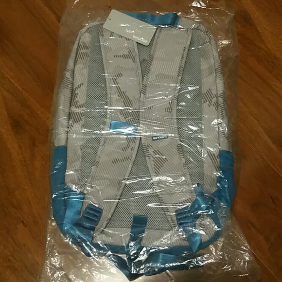 Incase Campus Backpack - Picture 2 of 2