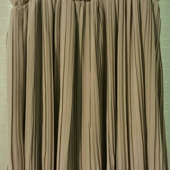 Pretty chiffon dress - Picture 3 of 3