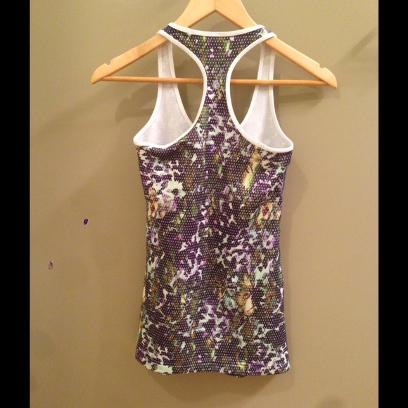 Lululemon cool racerback - Picture 2 of 2