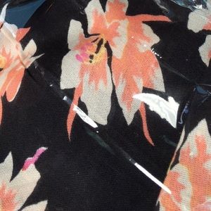 Acacia honey Pareo ⭐️⭐️SOLD⭐️⭐️