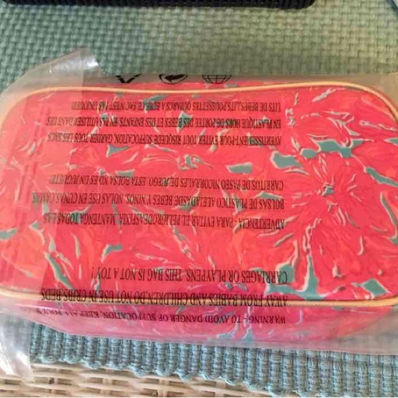 Lilly NWT Flirty in Sea Blue - Picture 2 of 3