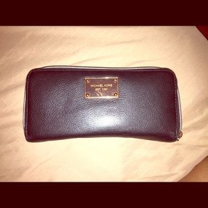 Michael Kors black wallet