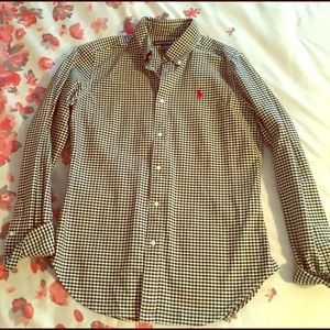 Button down plaid collared shirt