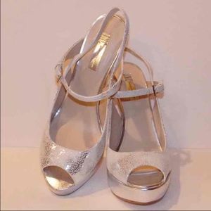 INC Silver Retro Style Pumps 9.5