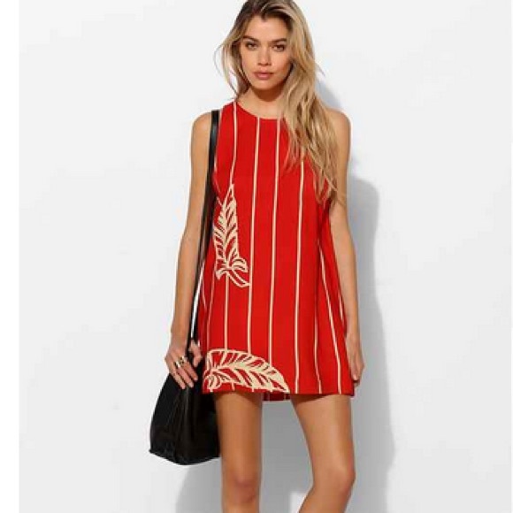 Nasty Gal Dresses & Skirts - 💙NAVY BOHEMIAN BONES SM