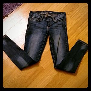 Aeropostle Distressed skinnies