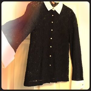 Ann Taylor size 4 lace blouse with satin