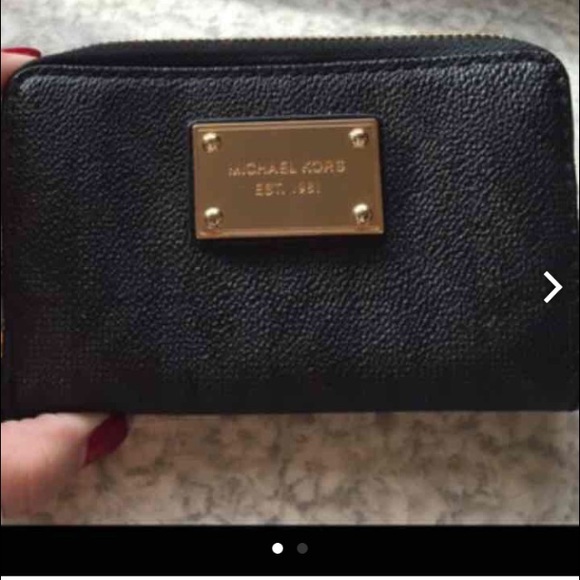 iPhone wristlets - Picture 1 of 2