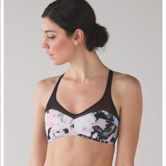 NEW! Salty swim sport top Lululemon