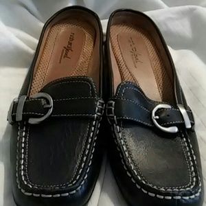 Naturalizer Natural Soul Black Shoes