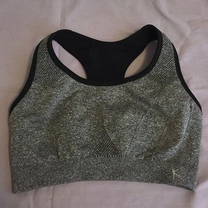 Reversible sports bra EUC size M black and gray